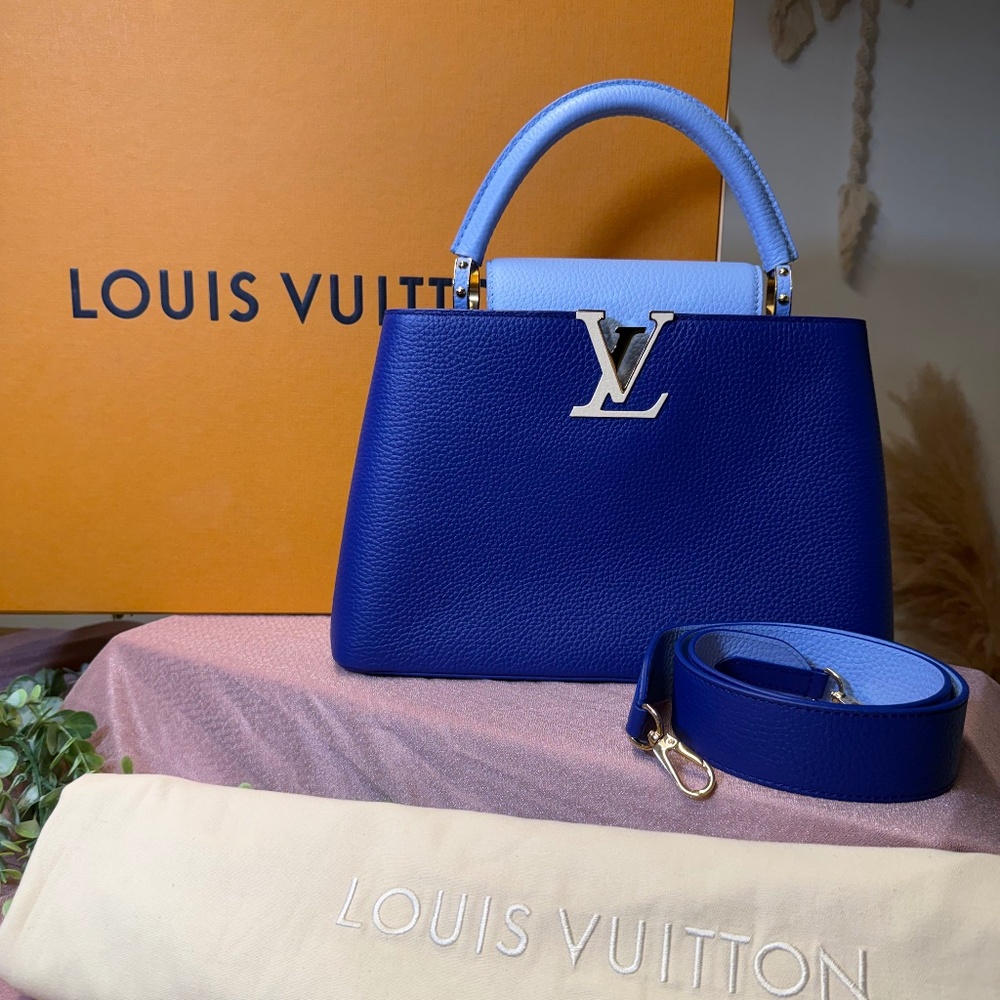NWT Louis Vuitton Capucines MM Top Handle Bag Two-Tone Blue Leather